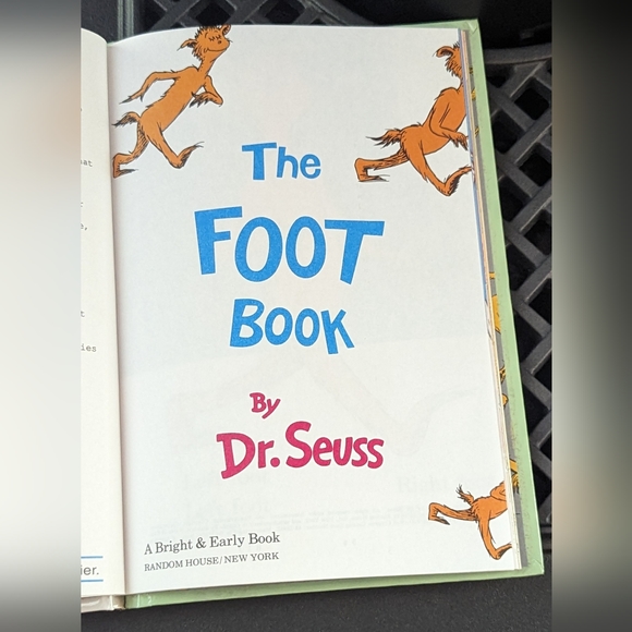 1993 The Foot Book by Dr Seuss - Picture 8 of 13